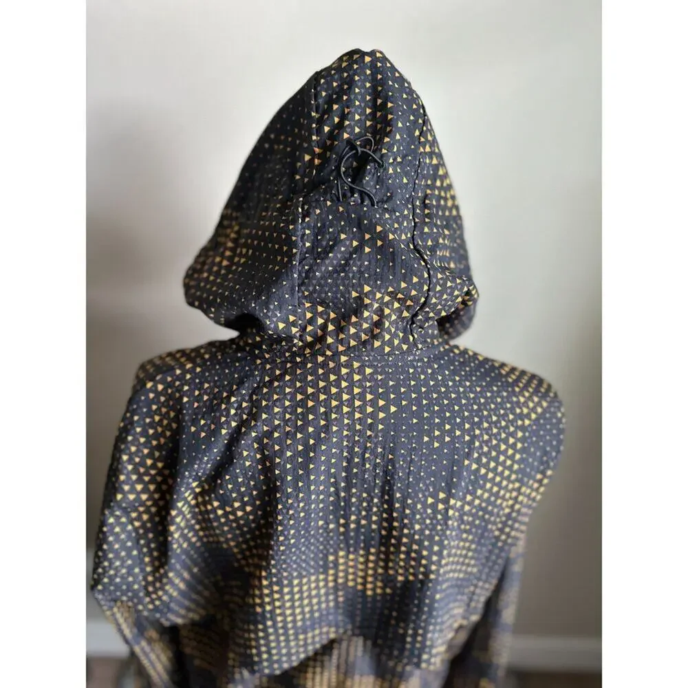 GYMSHARK Sports Hooded Windbreaker Jacket in Navy Size M